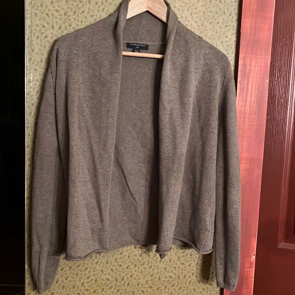 buttonless banana republic cardigan